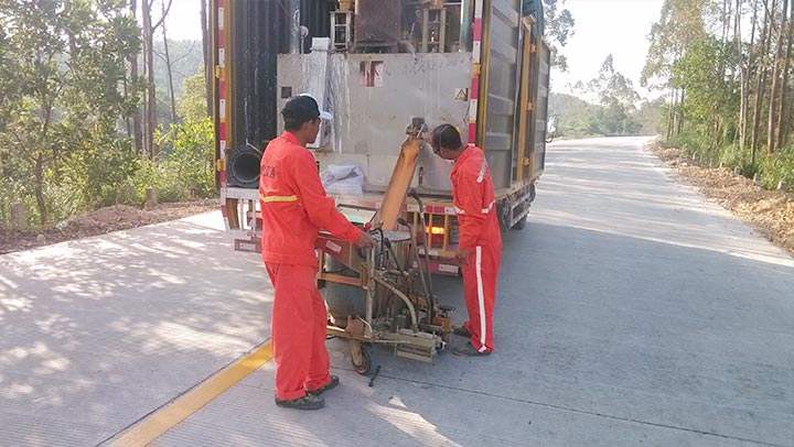 热熔标线涂料出现反光不良是什么原因造成的呢?