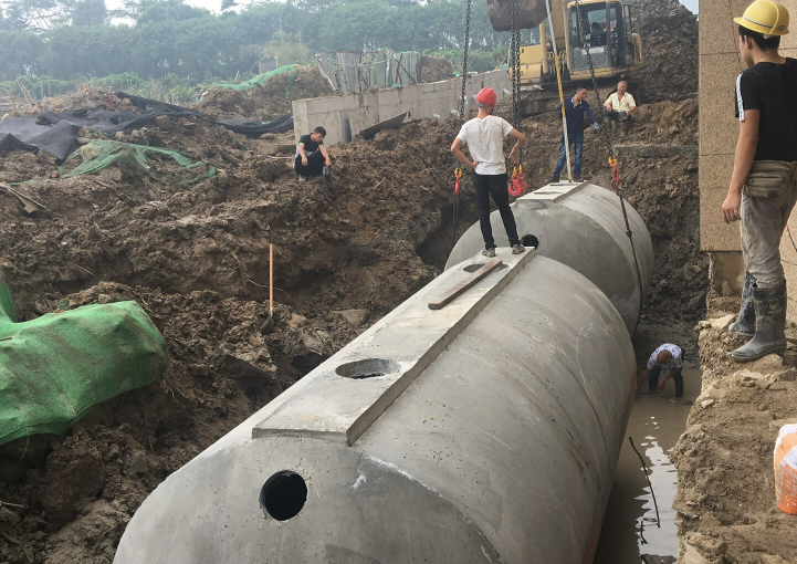路虎交通:预制水泥化粪池所具备的突出优点
