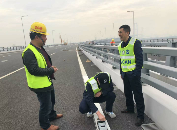 道路标线如何检测逆反射系数-马路划线厂家