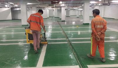 停车位划线的施工流程操作-广东道路标线涂料厂家