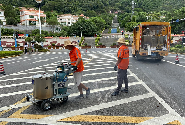 流平剂的主要作用有哪些？道路划线公司